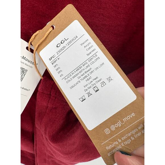 OGL Top Size S NEW ProWarm Thermal Ruched Sides Tuckable Mockneck Red - Picture 7 of 13